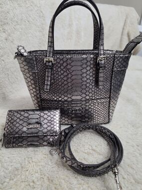Guess Metallic Silver Python Mini Tote Bag Crossbody & Wallet Set Y2K Pewter